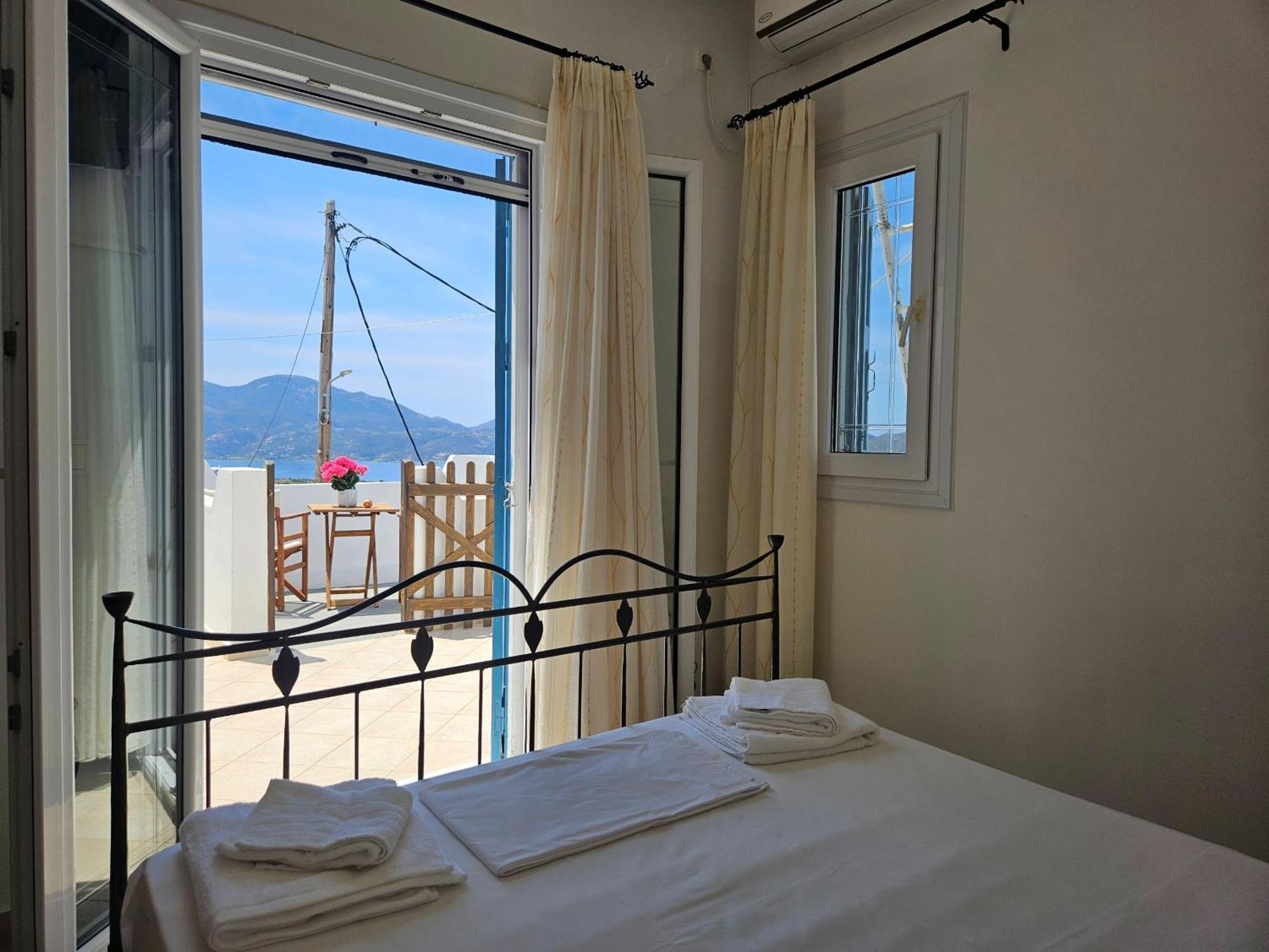 Trypiti Sea View Apartment Extérieur photo