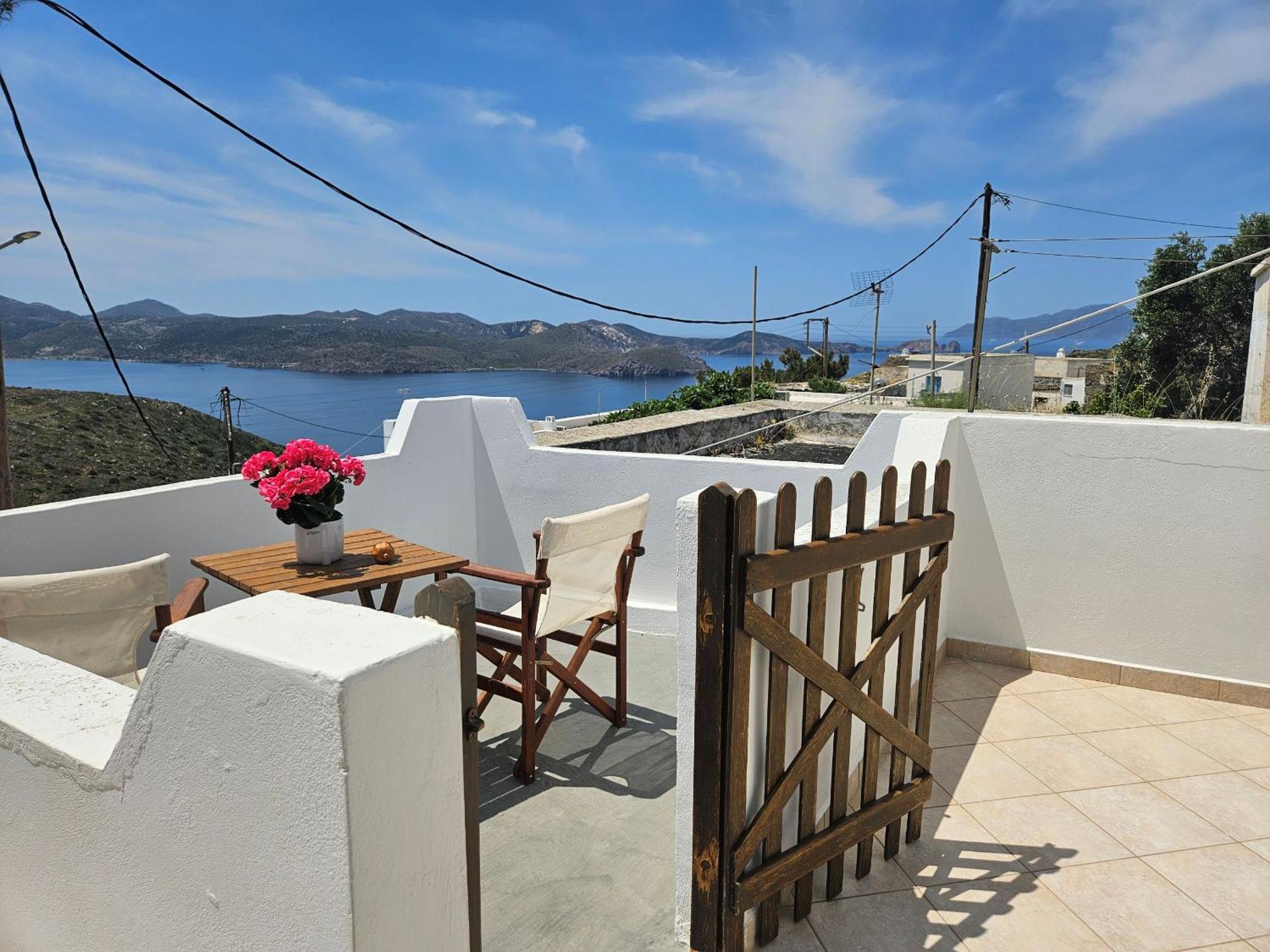 Trypiti Sea View Apartment Extérieur photo