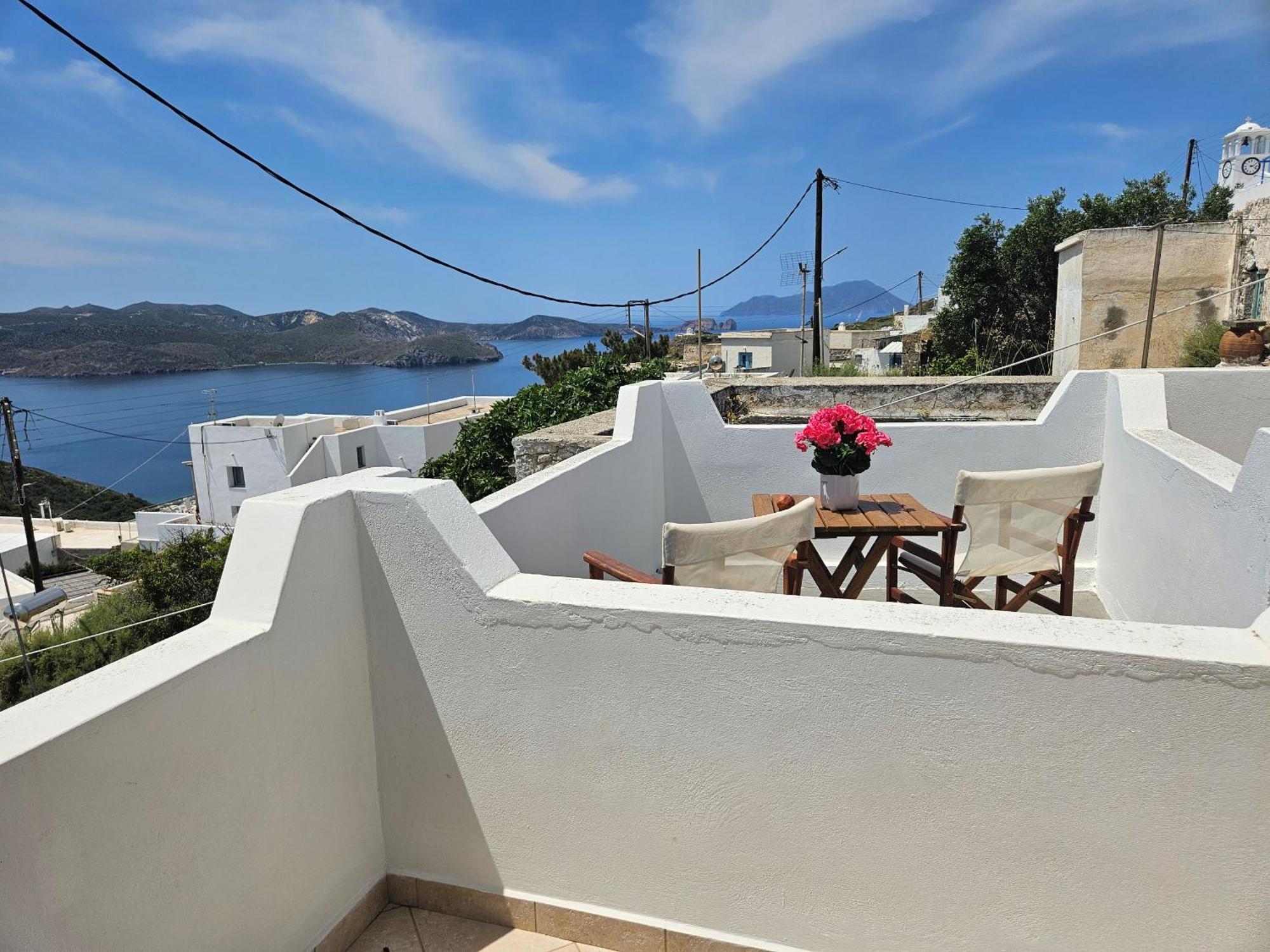 Trypiti Sea View Apartment Extérieur photo